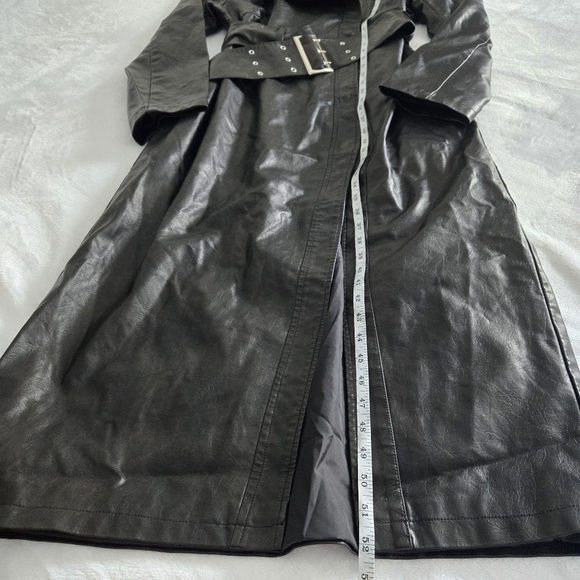 PrettyLittleThing Women's Long Faux Leather Textured Black Trench Coat 14 - Picture 14 of 16